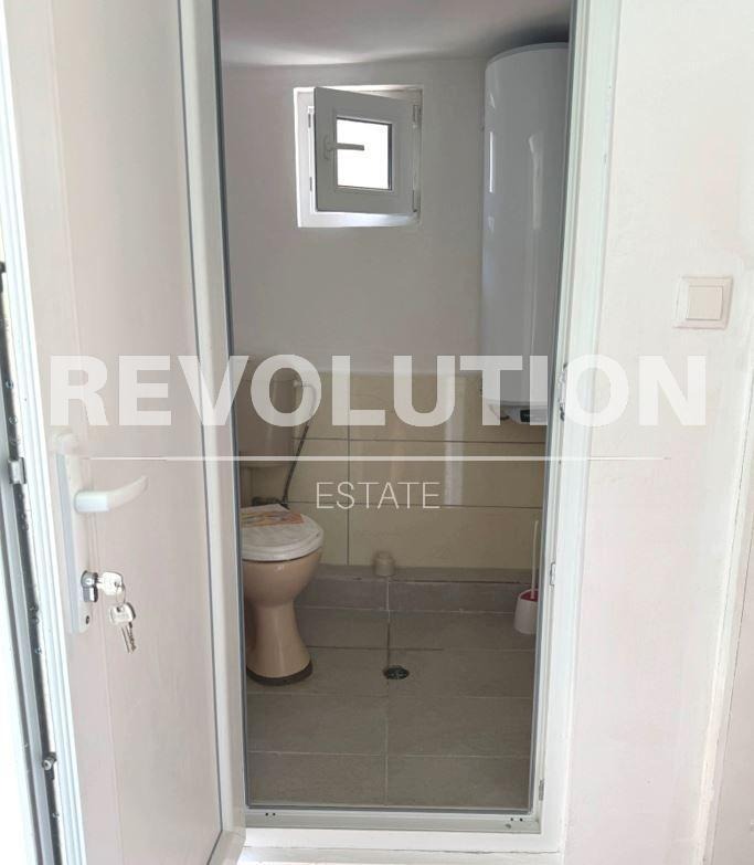 Дава под наем 3-СТАЕН, гр. Варна, Свети Никола, снимка 5 - Апартаменти - 51983072