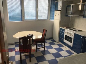 1 dormitorio Poligona, Sofia