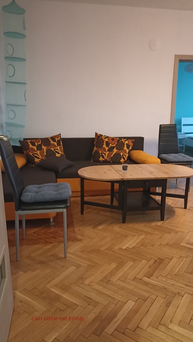 Para alugar  1 quarto Sofia , Ivan Vazov , 74 m² | 55532179