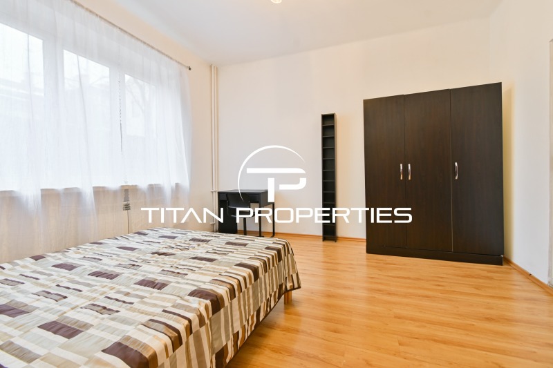 K pronájmu  2 ložnice Sofia , Doktorski pametnik , 85 m2 | 83553396 - obraz [9]