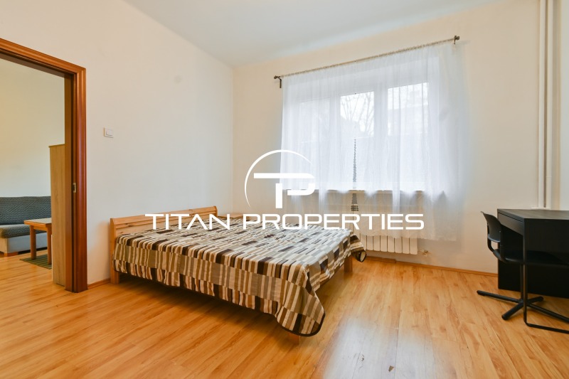 K pronájmu  2 ložnice Sofia , Doktorski pametnik , 85 m2 | 83553396 - obraz [10]