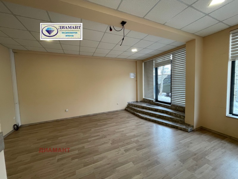 Дава под наем ОФИС, гр. Русе, Център, снимка 4 - Офиси - 53204078