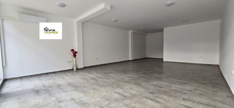 Под наем МАГАЗИН, град Пловдив, Южен • 1400 лв. / 715.81 € • 11529367 1