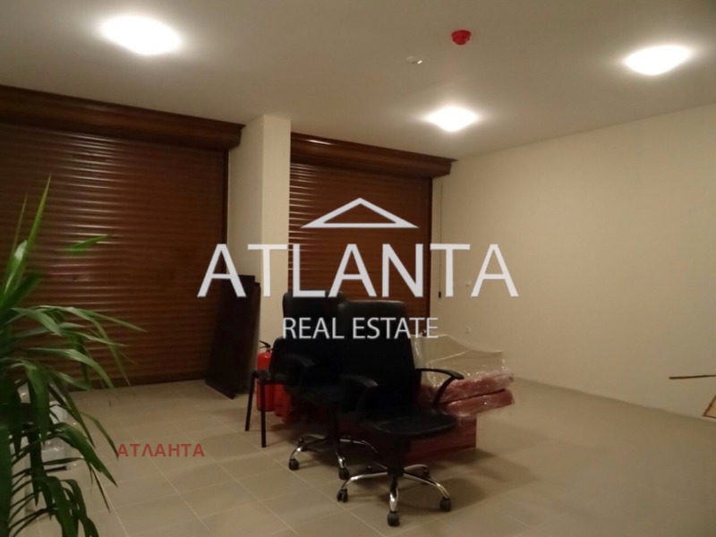 K pronájmu  Prodejna Varna , Levski 1 , 246 m2 | 75745470 - obraz [4]