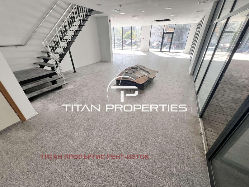 Te huur  Winkel Burgas , Izgrev , 349 m² | 94951783