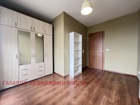 3 camere da letto Gotse Delchev, Sofia 5