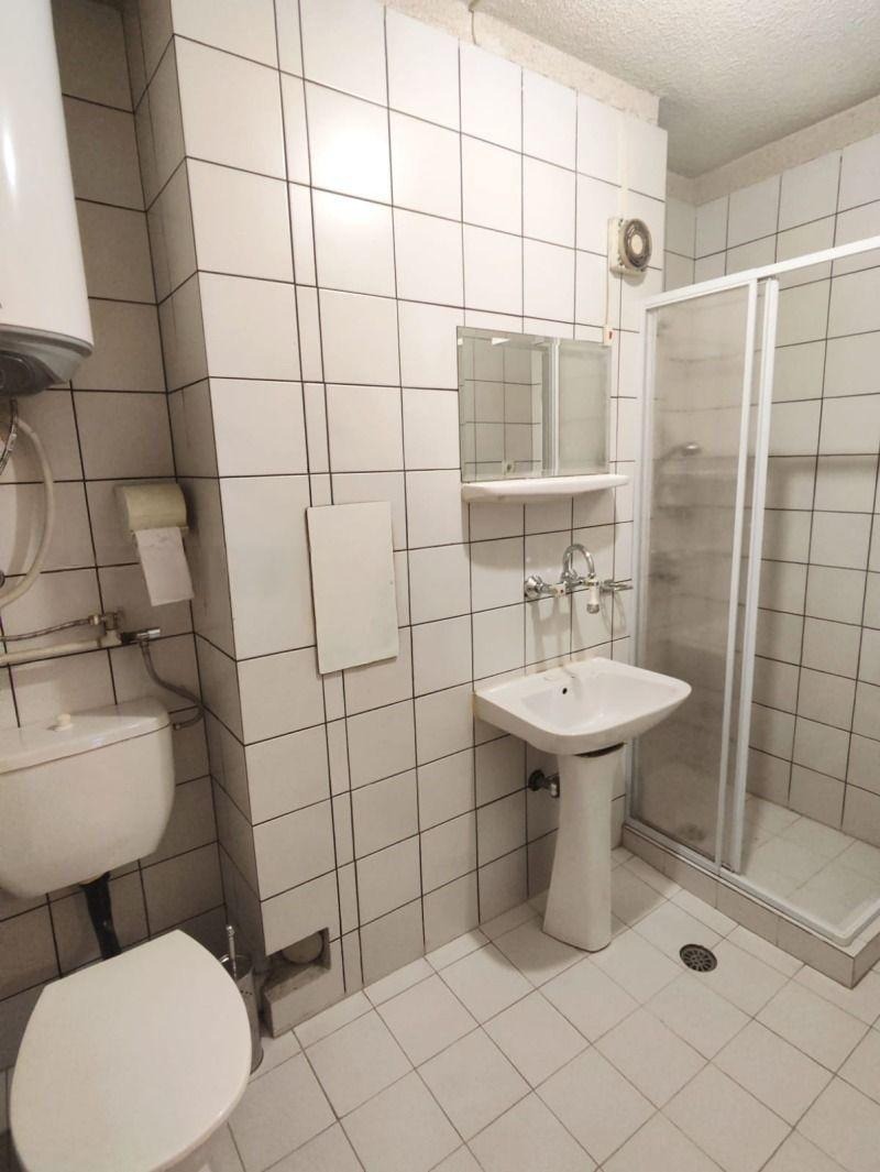 Дава под наем МНОГОСТАЕН, гр. София, Гео Милев, снимка 15 - Апартаменти - 53095072