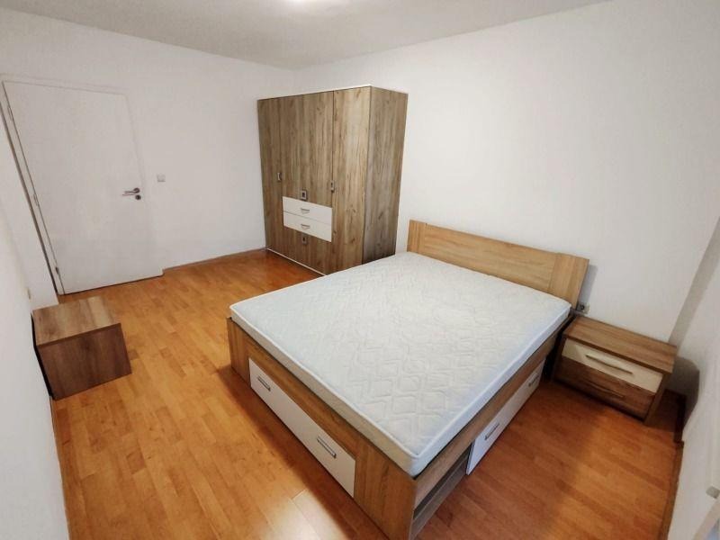 Дава под наем МНОГОСТАЕН, гр. София, Гео Милев, снимка 10 - Апартаменти - 53095072