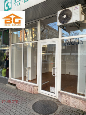 МАГАЗИН, 42 m2