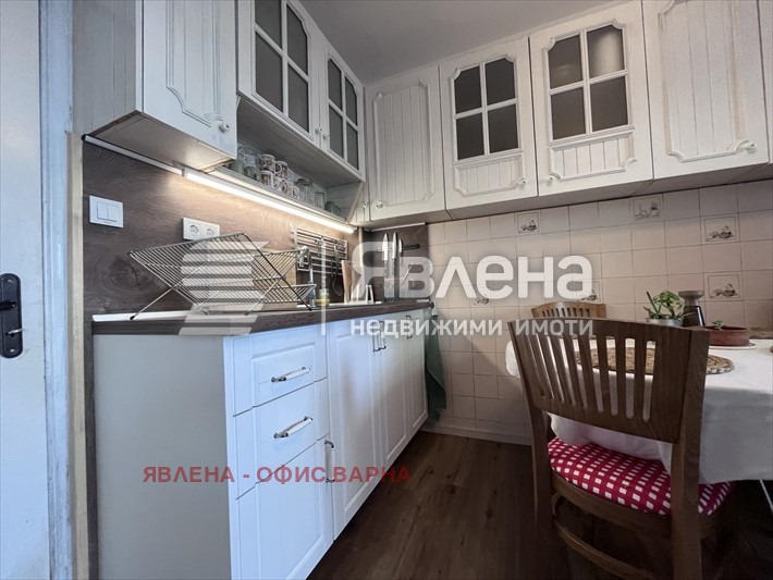 Do wynajęcia  2 sypialnie Warna , Ljatno kino Trakija , 140 mkw | 96768798 - obraz [2]