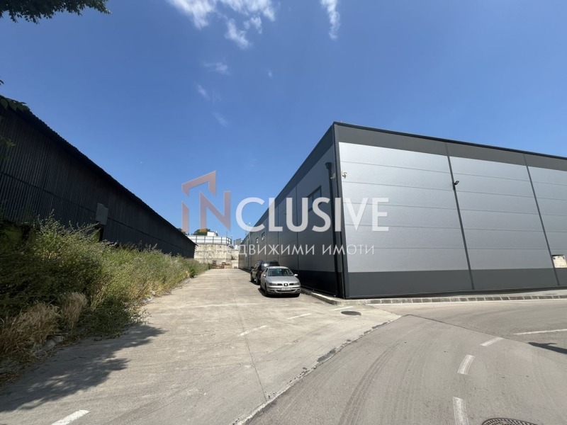 Издаје се  Складиште Варна , Западна промишлена зона , 1650 м2 | 22451049 - слика [6]