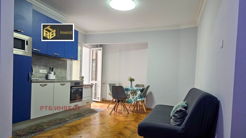 Дава под Наем 3-СТАЕН в град София, Център - 80 кв.м / 900 € » 1 760.25 лв., РТБ ИНВЕСТ