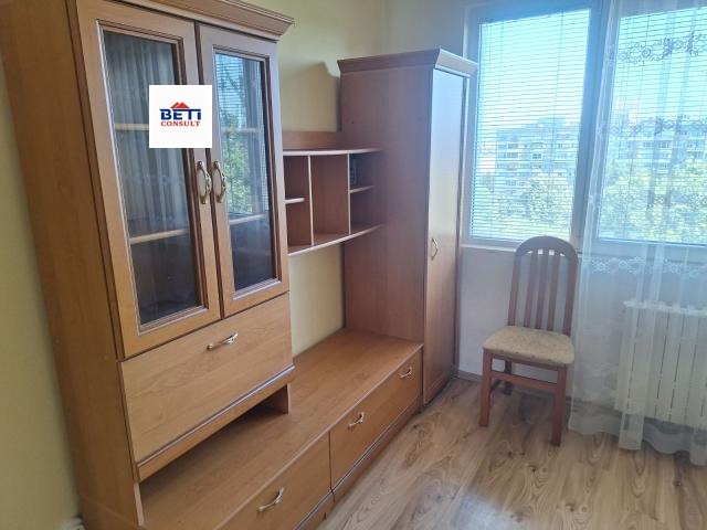 Дава под наем СТАЯ, гр. София, Мусагеница, снимка 3 - Стаи под наем - 55688349