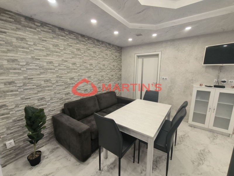 Дава под наем 3-СТАЕН, гр. София, Център, снимка 2 - Апартаменти - 52440898