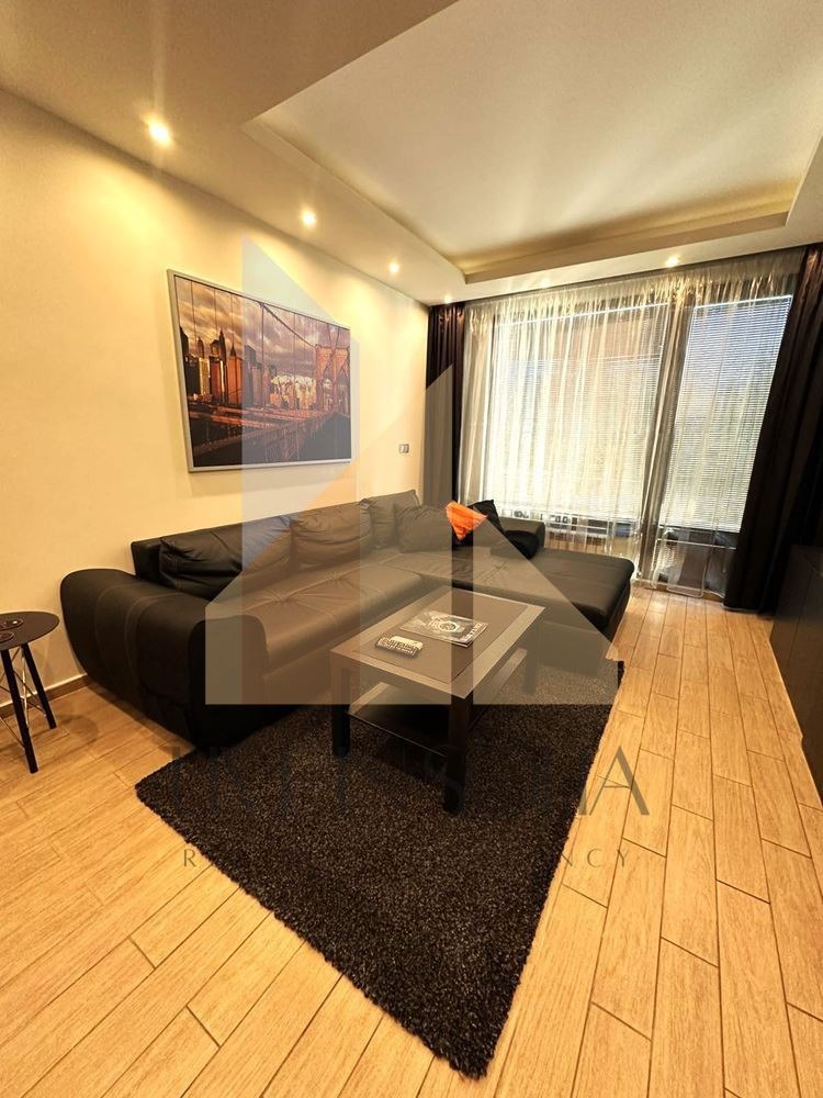 Te huur  2 slaapkamers Sofia , Tsentar , 100 m² | 41267549