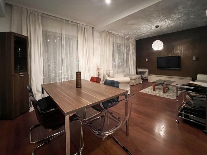 Дава под наем 3-СТАЕН, гр. София, Център, снимка 15 - Апартаменти - 53106395