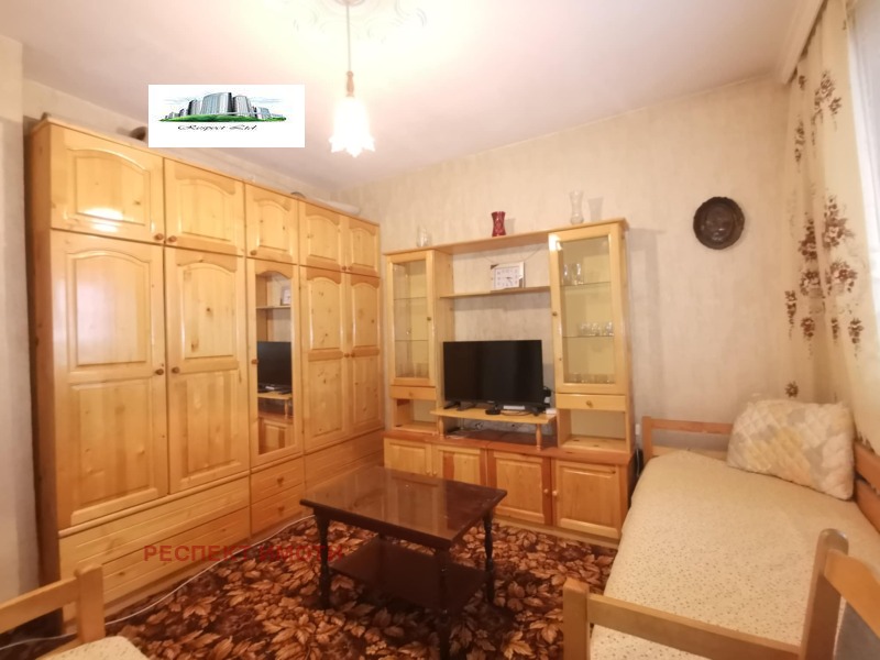 Дава под наем 2-СТАЕН, гр. София, Света Троица, снимка 4 - Апартаменти - 53468355