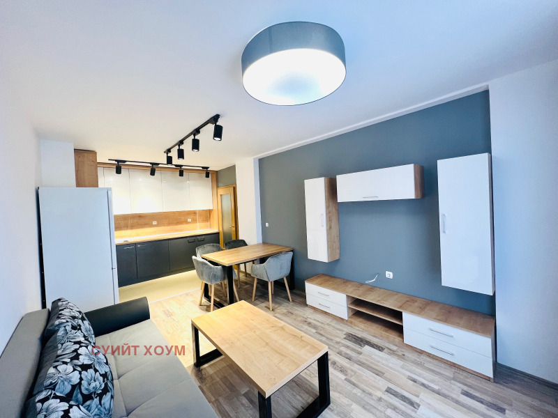 De inchiriat  1 dormitor Sofia , Studentsci grad , 75 mp | 11682866 - imagine [4]