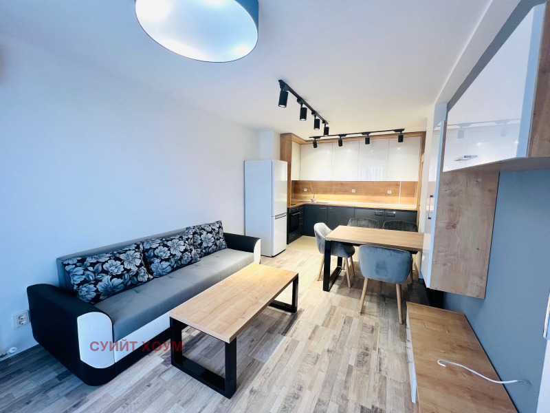 De inchiriat  1 dormitor Sofia , Studentsci grad , 75 mp | 11682866 - imagine [3]