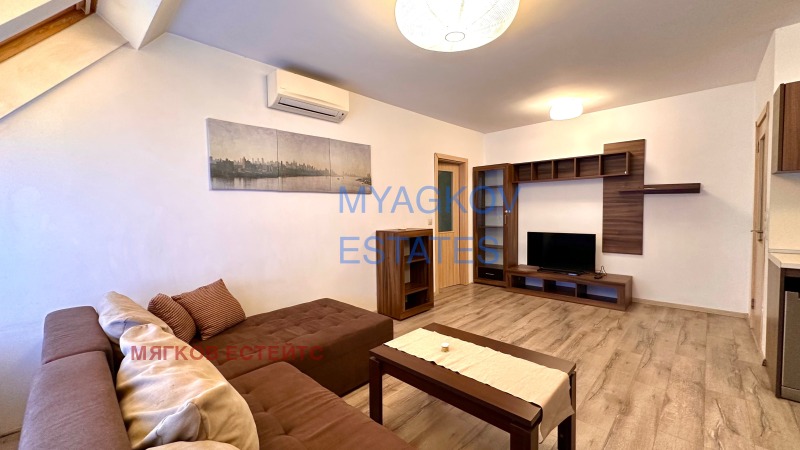 Zu vermieten  2 Schlafzimmer Sofia , Zentar , 85 qm | 12713841 - Bild [4]