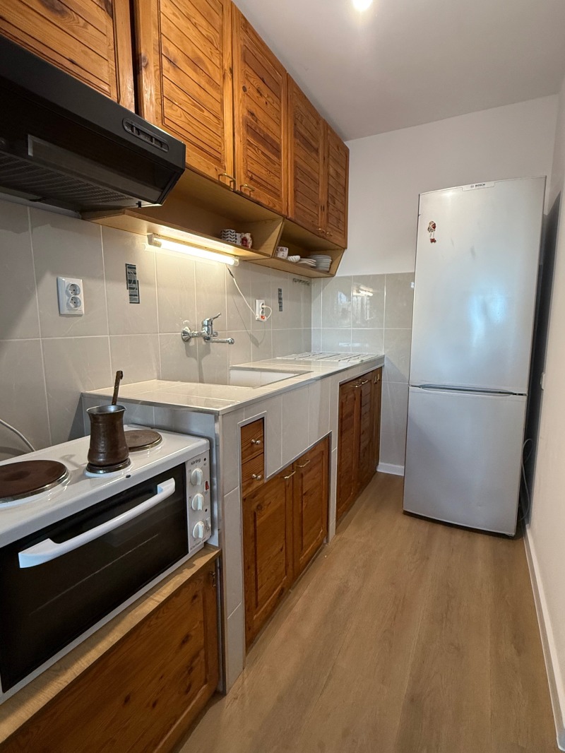 Дава под наем 3-СТАЕН, гр. Бургас, Център, снимка 10 - Апартаменти - 52898297