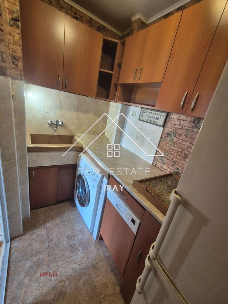 Дава под наем  Многостаен град Стара Загора , Център , 100 кв.м | 50387987 - изображение [8]