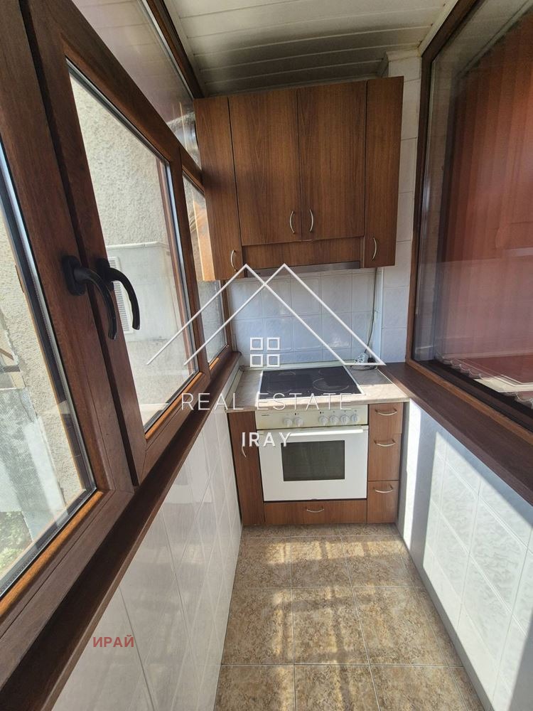 Дава под наем  Многостаен град Стара Загора , Център , 100 кв.м | 50387987 - изображение [9]