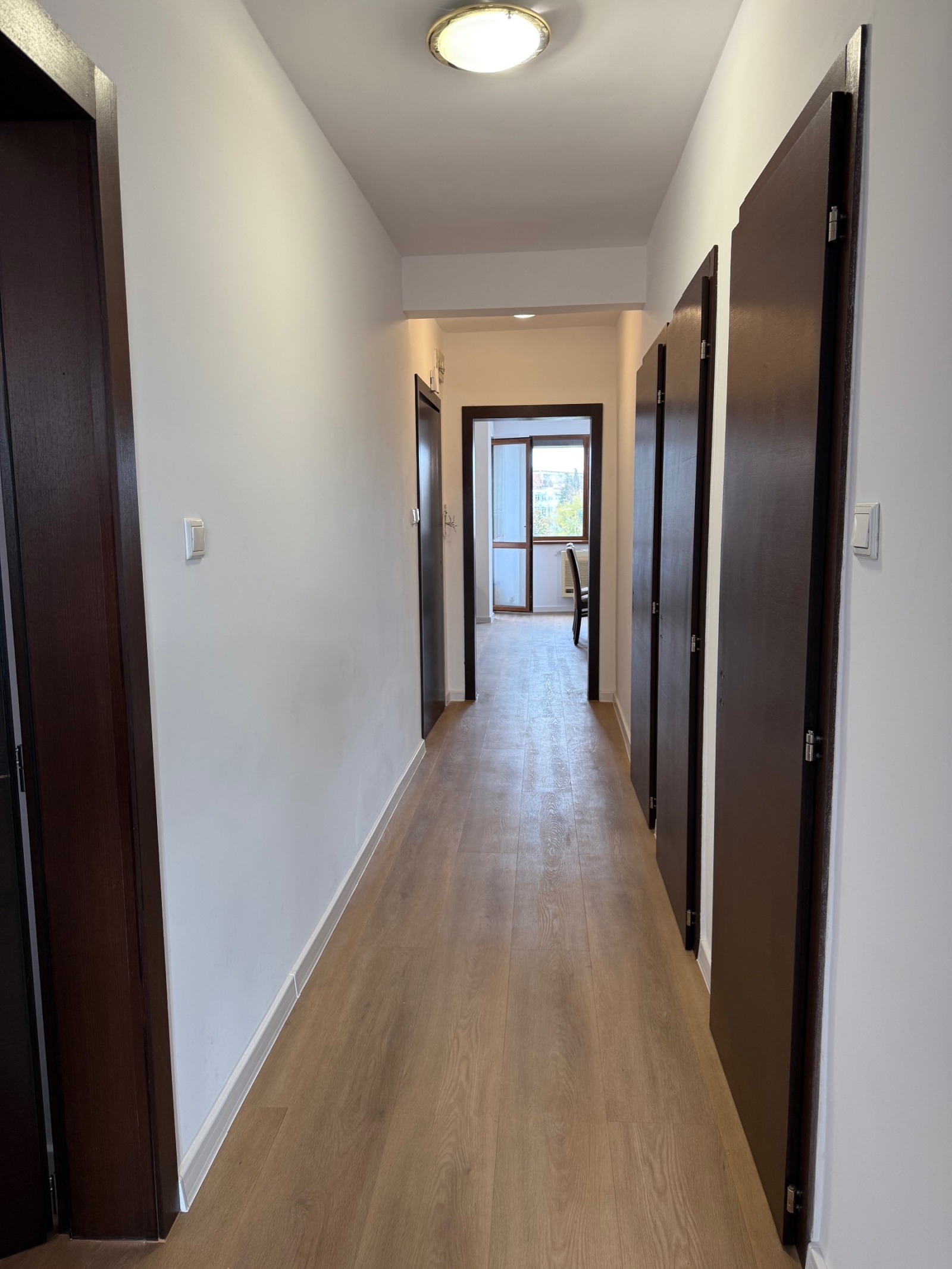 Дава под наем 3-СТАЕН, гр. Бургас, Център, снимка 7 - Апартаменти - 54056012