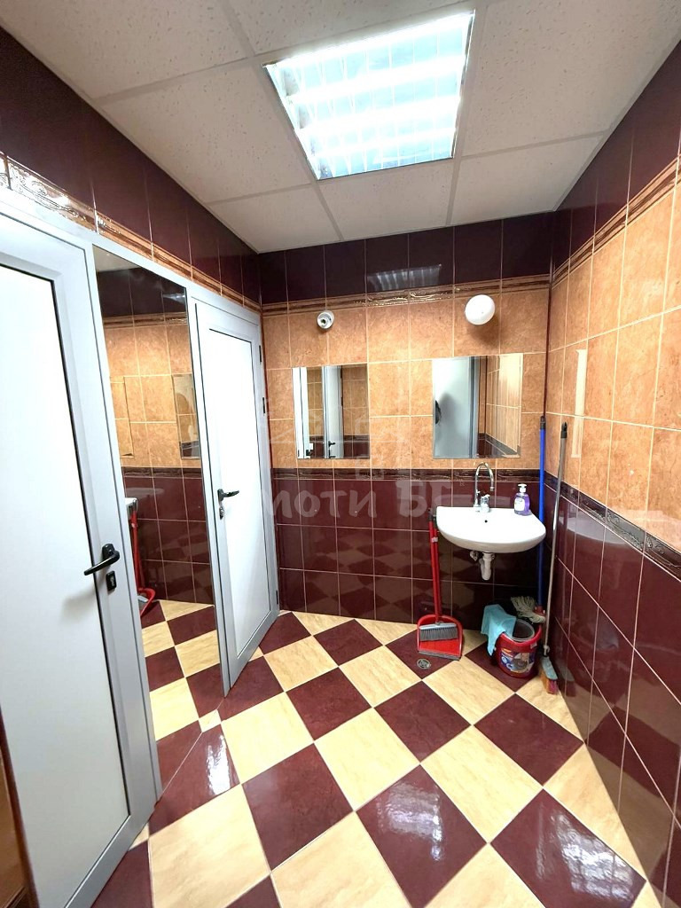 Do wynajęcia  Biuro Sofia , Geo Milew , 413 mkw | 34504759 - obraz [8]