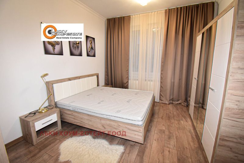 Дава под наем 2-СТАЕН, гр. София, Център