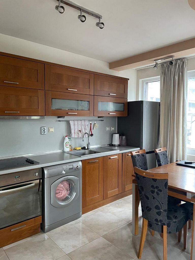 De inchiriat  2 dormitoare Plovdiv , Țentâr , 90 mp | 15311427 - imagine [17]