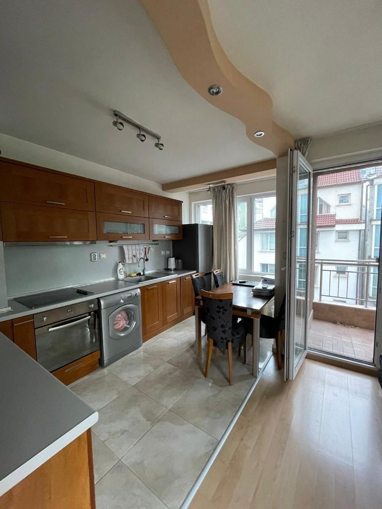 De inchiriat  2 dormitoare Plovdiv , Țentâr , 90 mp | 15311427 - imagine [13]