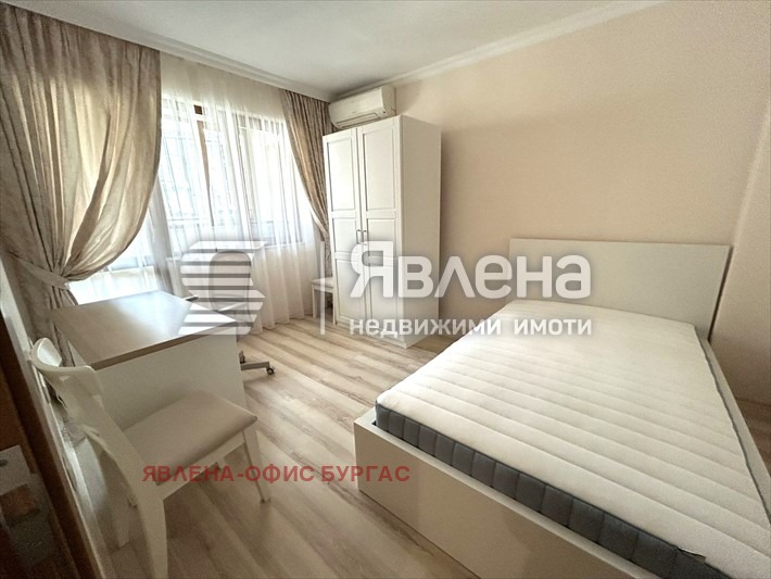 Дава под наем  3-стаен град Бургас , Лазур , 92 кв.м | 12013720 - изображение [8]