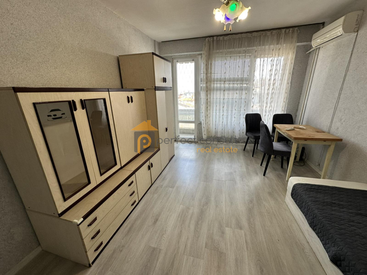 Дава под наем 2-СТАЕН, гр. Пловдив, Кючук Париж, снимка 3 - Апартаменти - 53640561