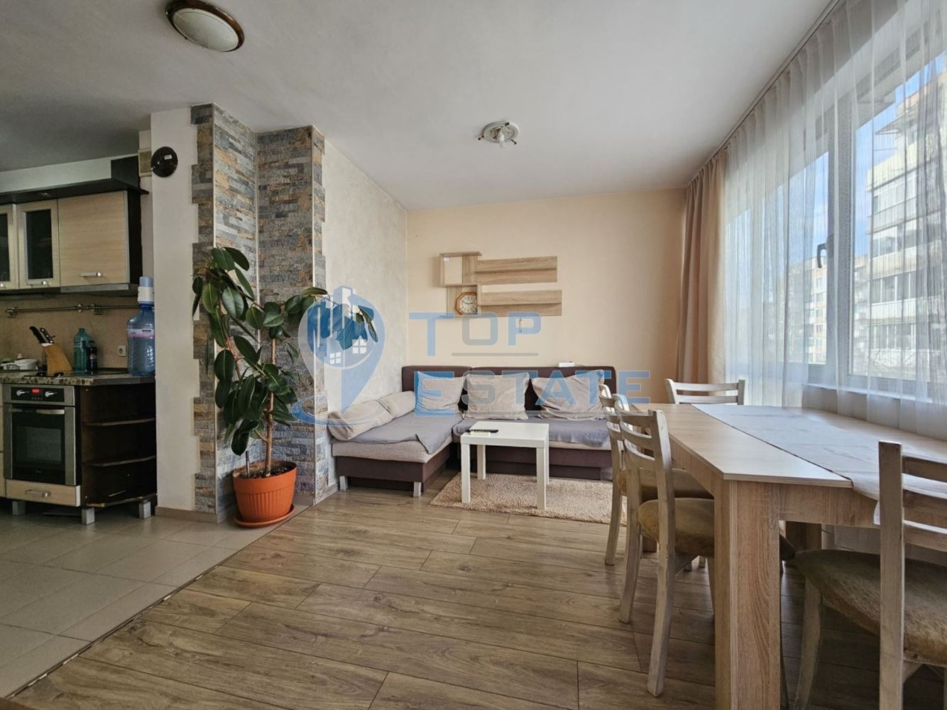 Дава под наем 2-СТАЕН, гр. Велико Търново, Колю Фичето