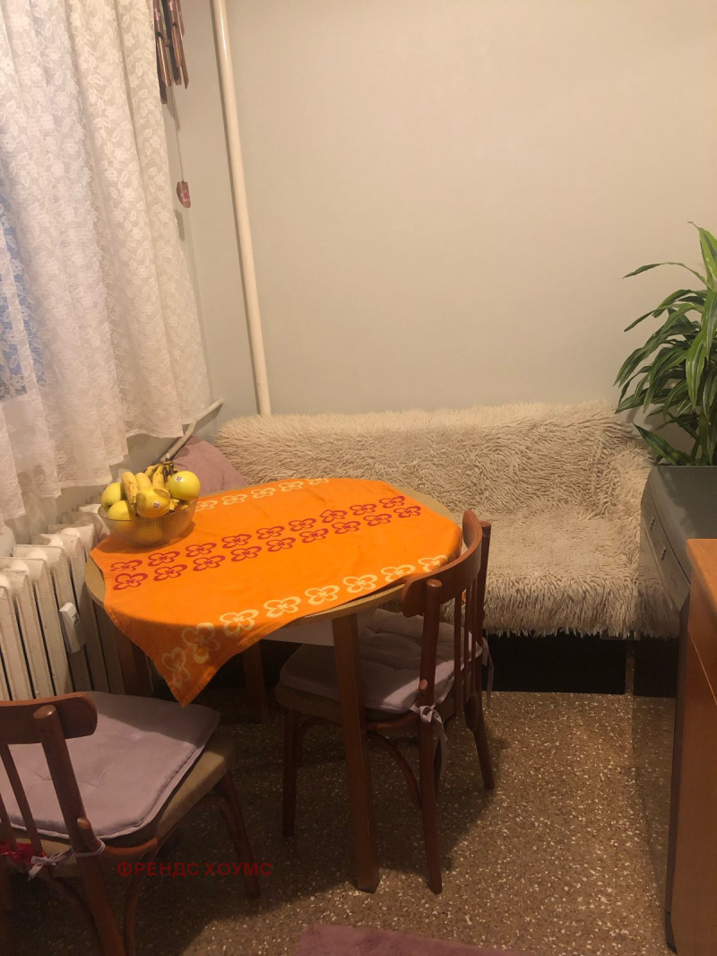 För uthyrning  Studio Sofia , Nadejda 2 , 46 kvm | 72613356 - bild [2]