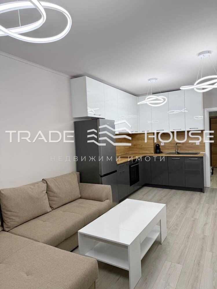 Дава под наем 2-СТАЕН, гр. Пловдив, Кючук Париж, снимка 3 - Апартаменти - 53072353