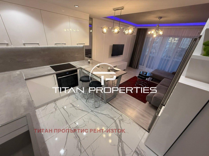 Дава под наем 3-СТАЕН, гр. Бургас, Изгрев