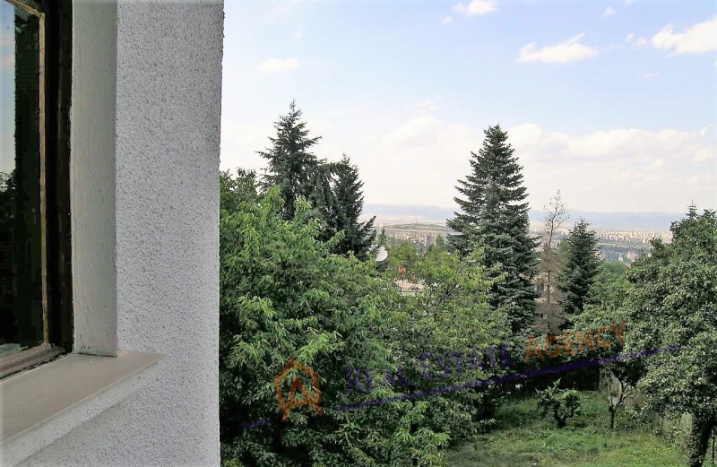 För uthyrning  Hus Sofia , v.z.Belovodski pat , 220 kvm | 50888649 - bild [2]