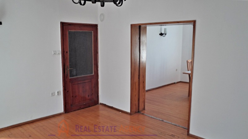 För uthyrning  Hus Sofia , v.z.Belovodski pat , 220 kvm | 50888649 - bild [10]