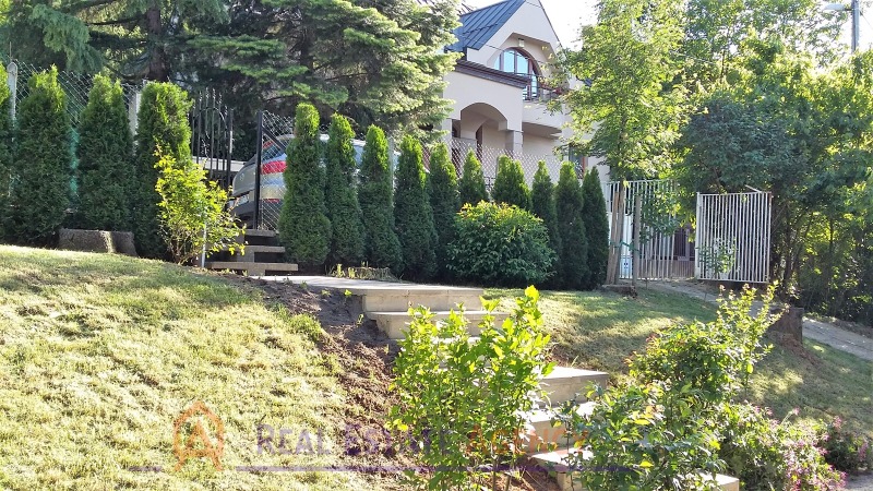 För uthyrning  Hus Sofia , v.z.Belovodski pat , 220 kvm | 50888649 - bild [17]