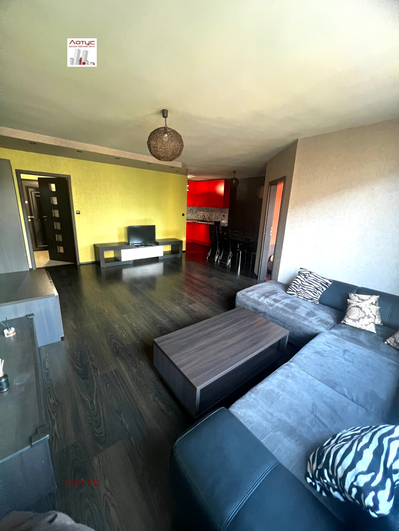 Дава под Наем 3-СТАЕН в град Бургас, Изгрев - 110 кв.м / 600 € » 1 173.50 лв., ЛОТУС