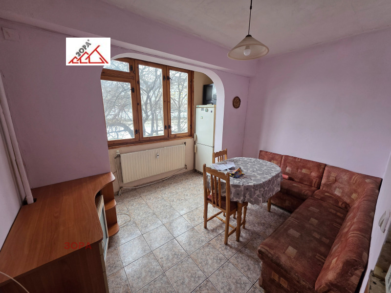 Дава под наем 1-СТАЕН, гр. Враца, Дъбника