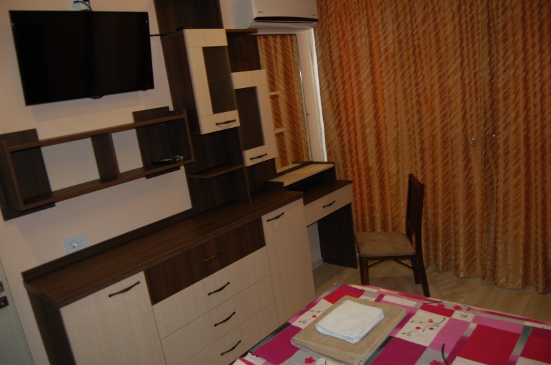 Дава под наем 2-СТАЕН, гр. Варна, Център, снимка 7 - Апартаменти - 52782291