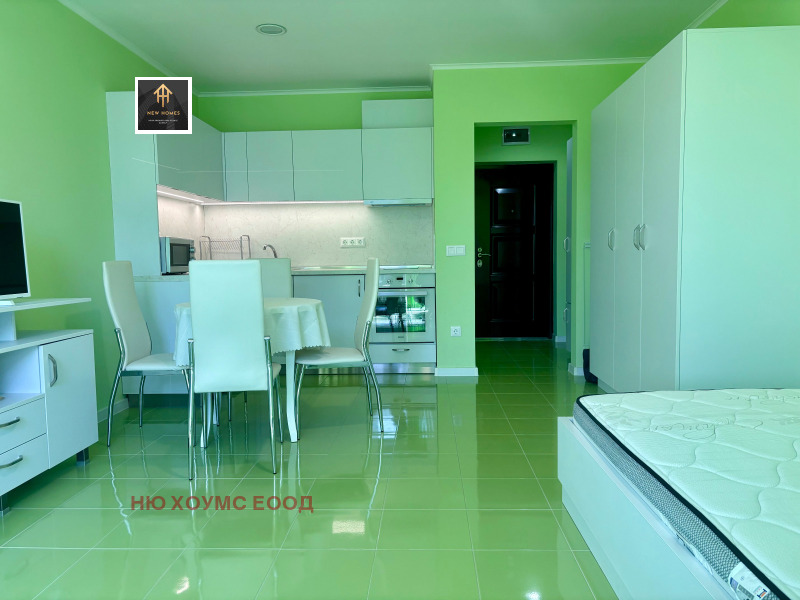 Zu vermieten  Studio Sofia , Poligona , 45 qm | 46982027