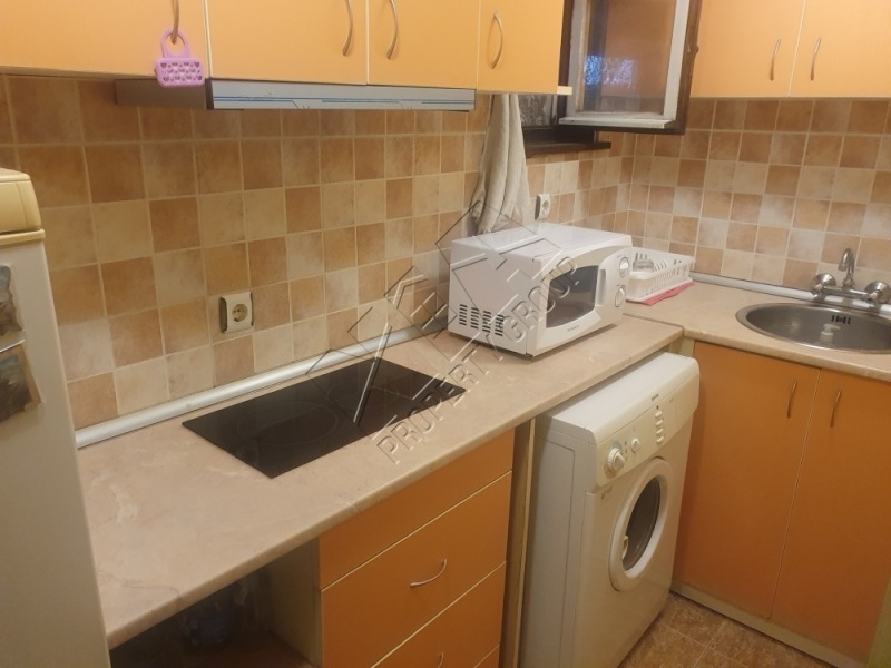 Дава под нем  2-стаен, град Бургас, Сарафово •  400 EUR • ID 25925180 — holmes.bg - [1] 