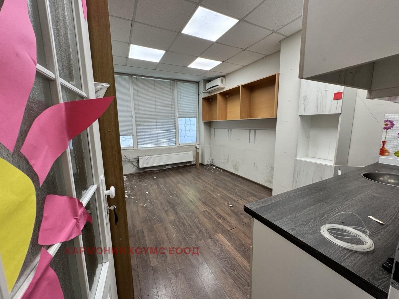 K pronájmu  Kancelář Sofia , Suchata reka , 170 m2 | 85932143 - obraz [7]