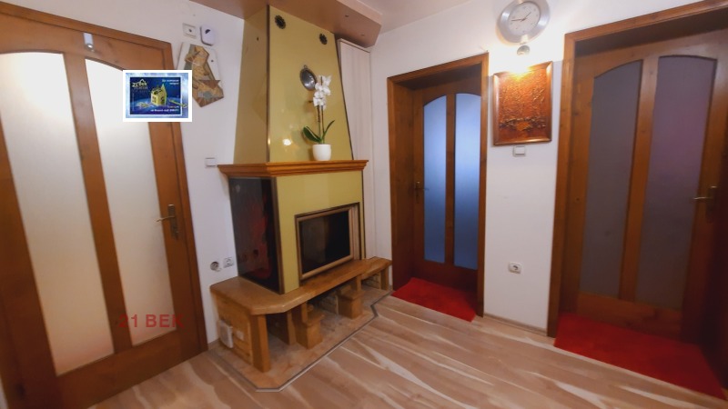 Дава под наем  Етаж от къща град Пловдив , Център , 100 кв.м | 34892299 - изображение [5]