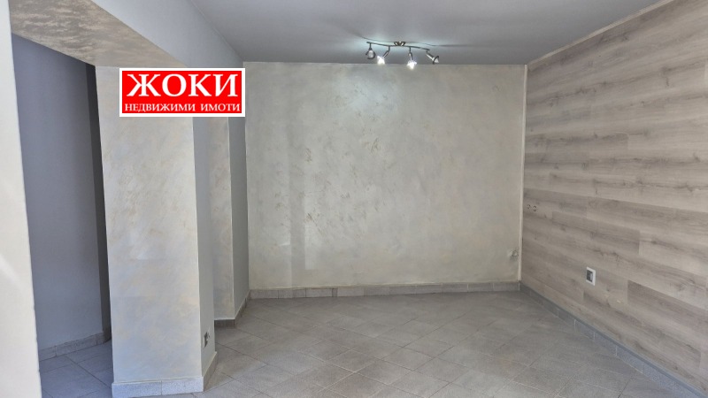 Do wynajęcia  Sklep Pernik , Centar , 38 mkw | 85402418 - obraz [4]