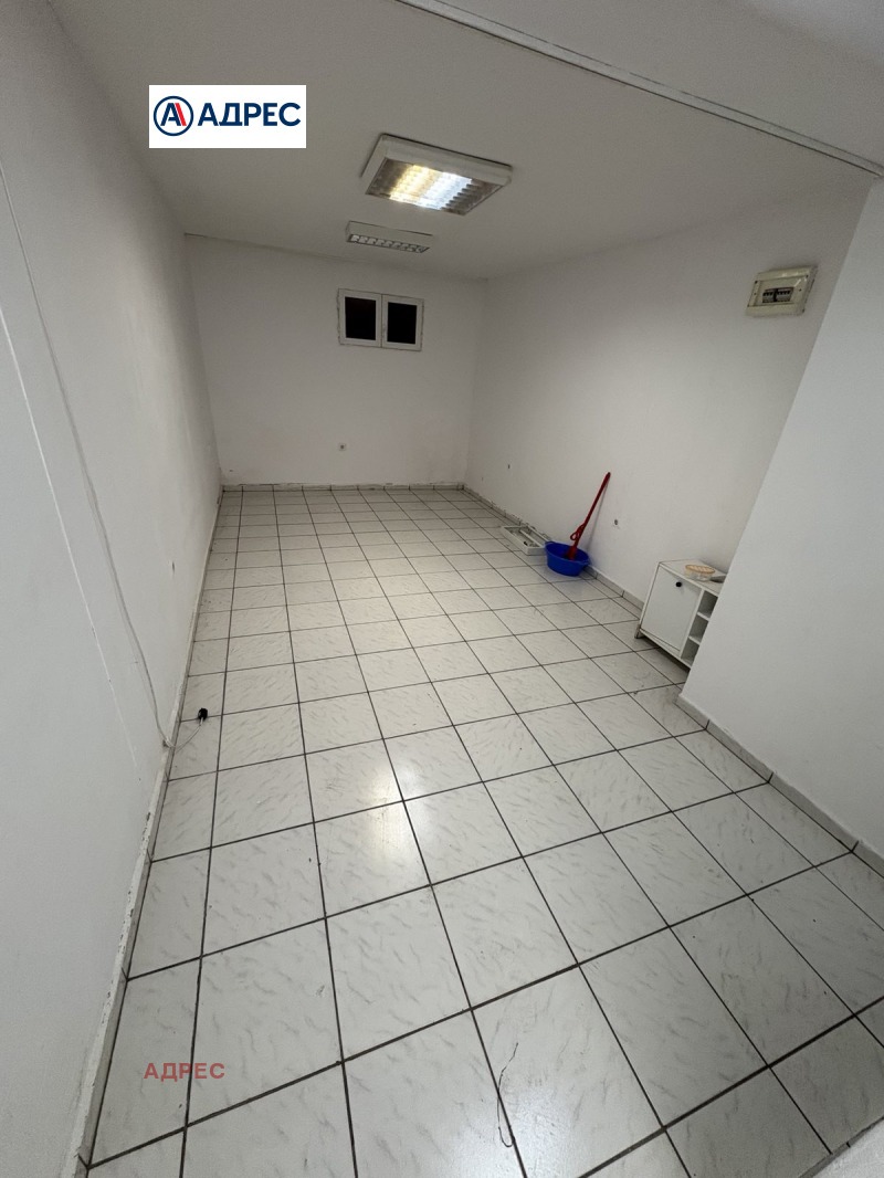 Дава под наем МАГАЗИН, гр. Варна, Център, снимка 7 - Магазини - 53001502